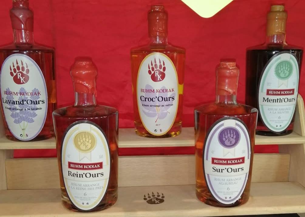Bouteilles 50 cl rhums arranges atypiques artisanaux