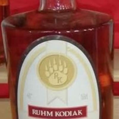 Rhum arranges atypique a la reine des pres
